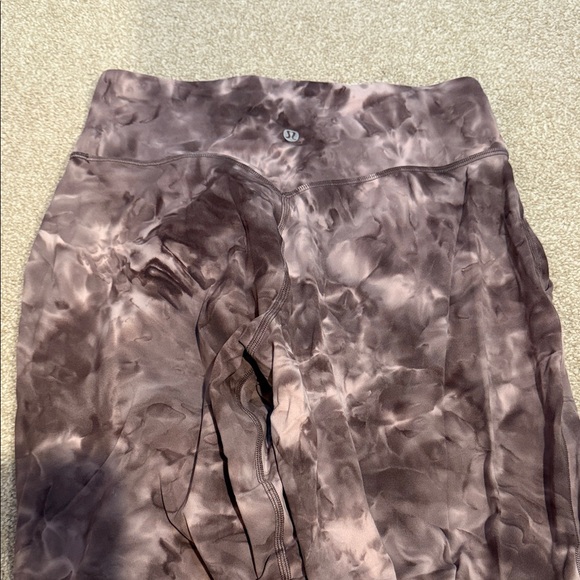 Lululemon Athletica Tie-Dye Leggings - Picture 3 of 4